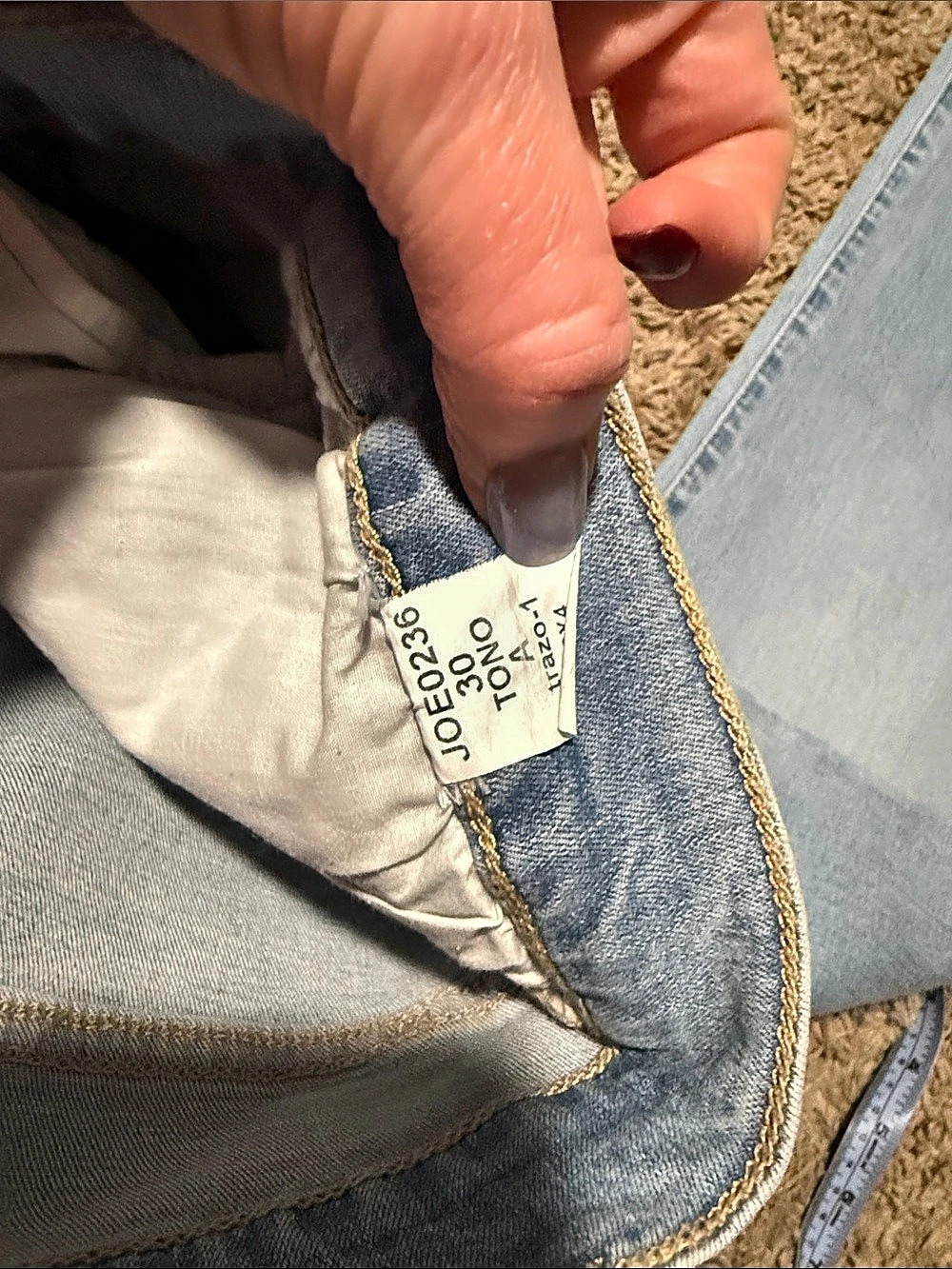 Joe's Jeans Women's Straight Leg Jeans in Blue Like New - Picture 4 of 4